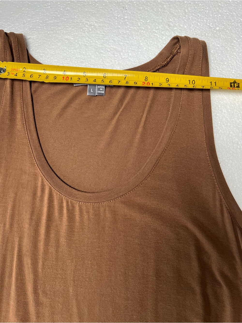 Vince Chocolate Brown Scoop-Neck Tank size L - Picture 6 of 8